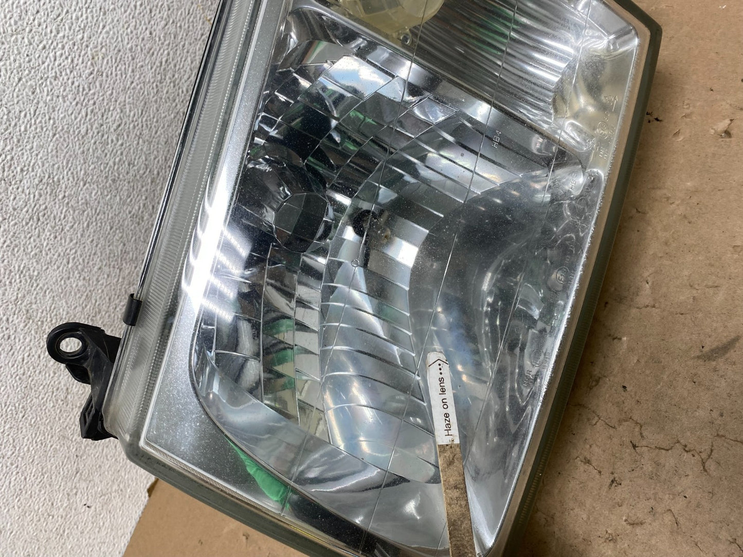 1998 to 2005 Toyota Land Cruiser Left Driver LH Headlight Halogen AG4414 DG3