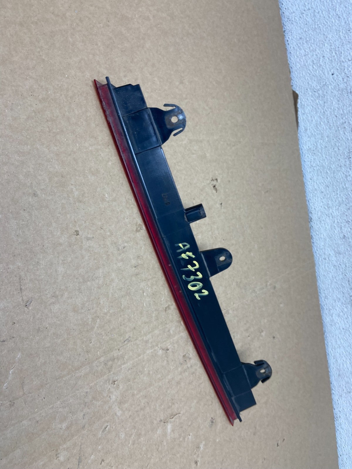 2007 to 2015 AUDI Q7 Rear Spoiler 3RD Third Brake Light AF7302 DG6