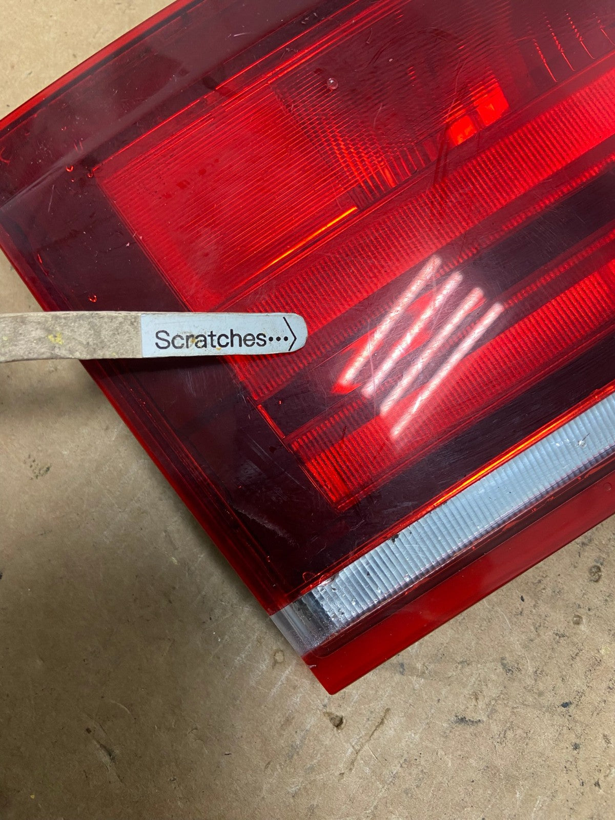 2011 2012 2013 Bmw X5 E70 Right Passenger RH Side Inner Tail Light Oem AC3262 LK3