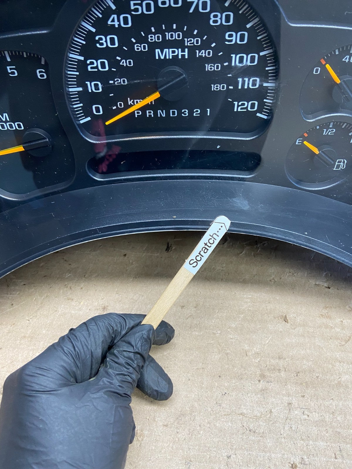 2003 to 2006 Chevrolet Avalanche Speedometer Instrument Cluster ah3757 DG4