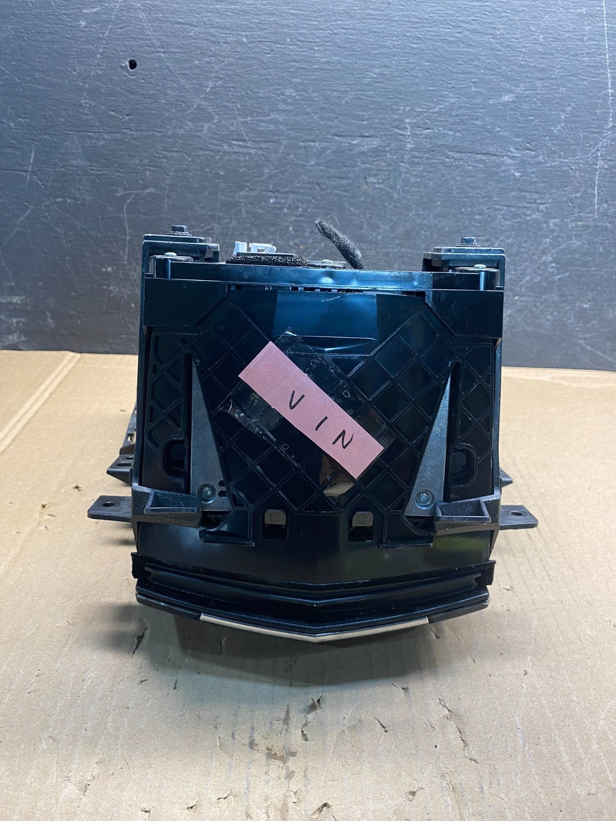 2015-2019 Cadillac CTS XTS Heater Radio Climate Control Panel Bezel OE AE7933 DG4