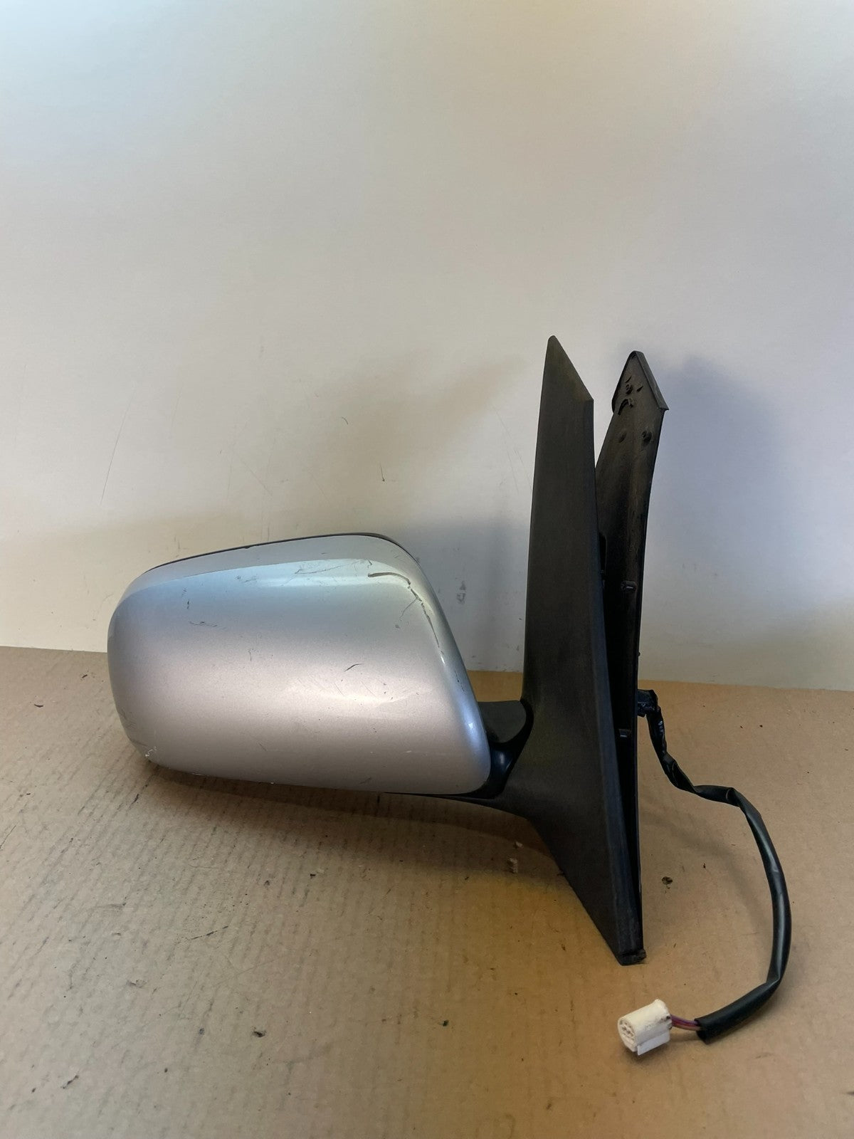 2004 to 2009 Toyota Prius Right Passenger RH Side View Door Mirror AI4153 DG0