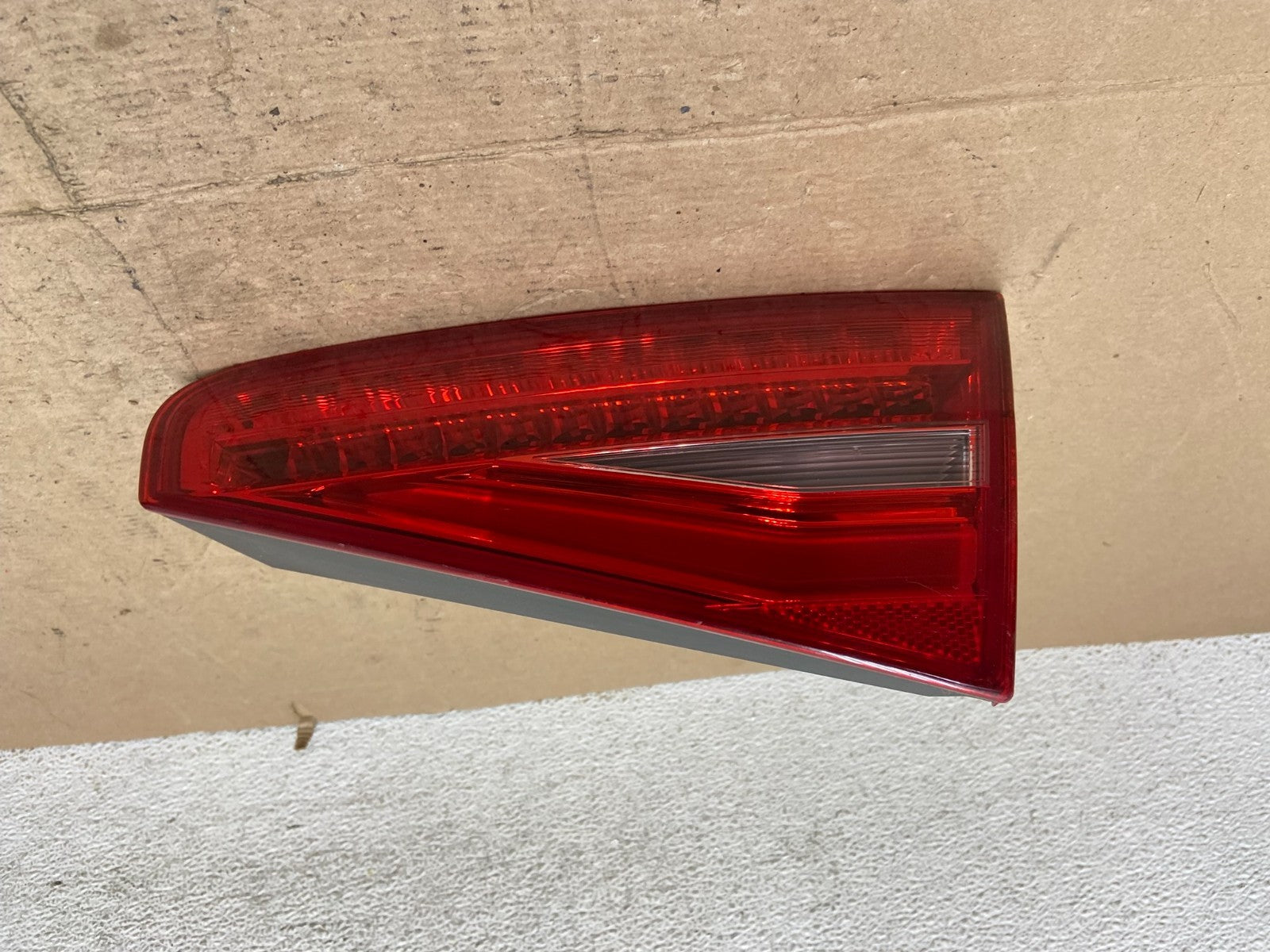 2013-2016 Audi A4 S4 Sedan Right Passenger Rh LED Inner Tail Light AF5747 DW0