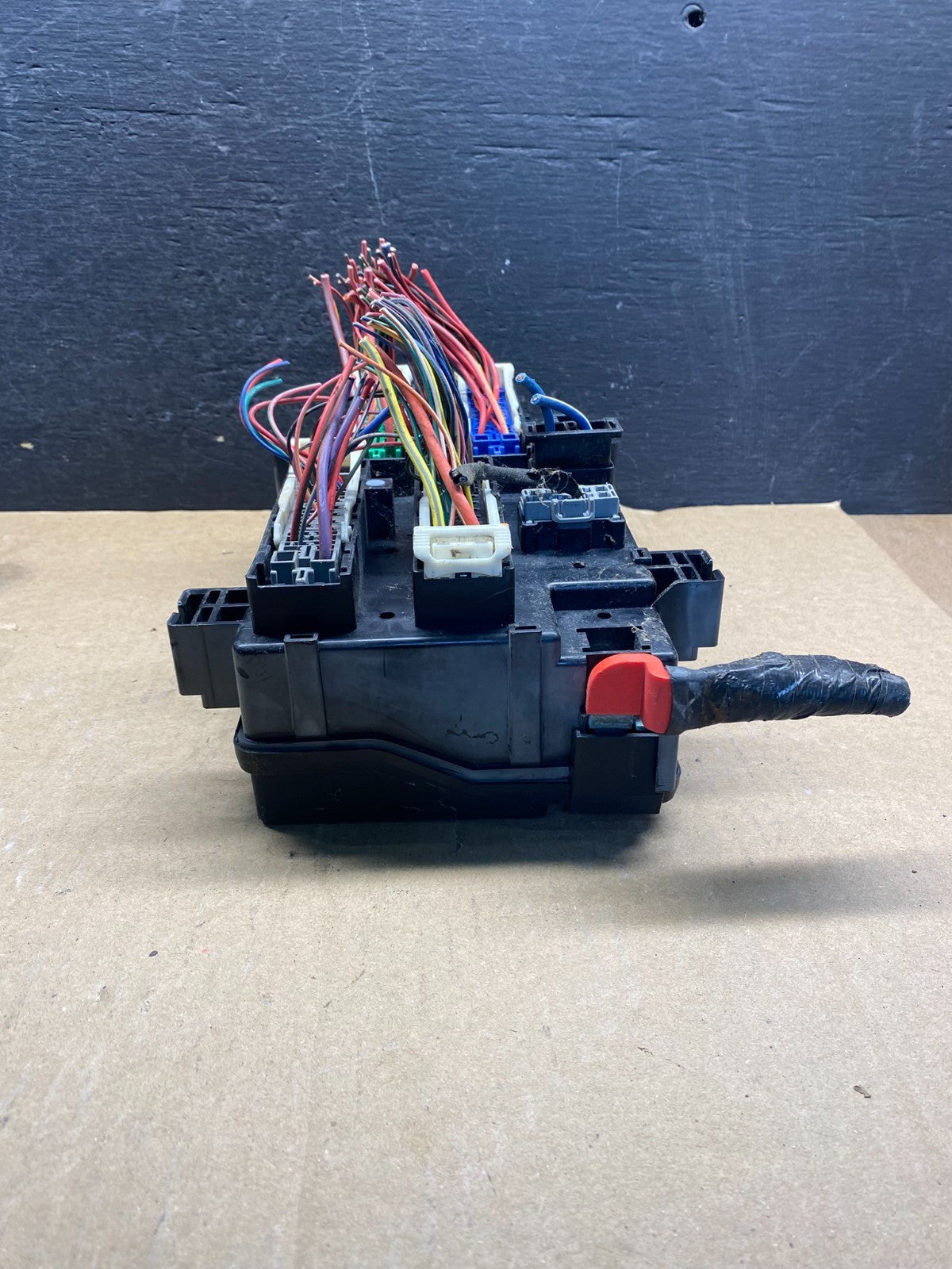 2018 to 2022 Jeep Grand Cherokee Fuse Box Relay Panel BMC Body Module af8967 DG4