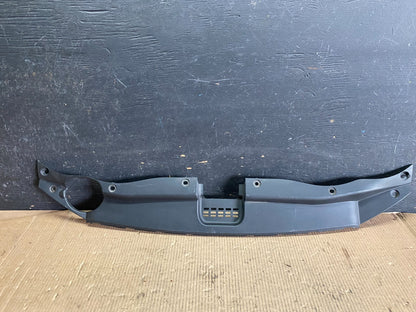 2010 to 2012 Hyundai Santa Fe Front Upper Grille Radiator Cover N8436 DG0