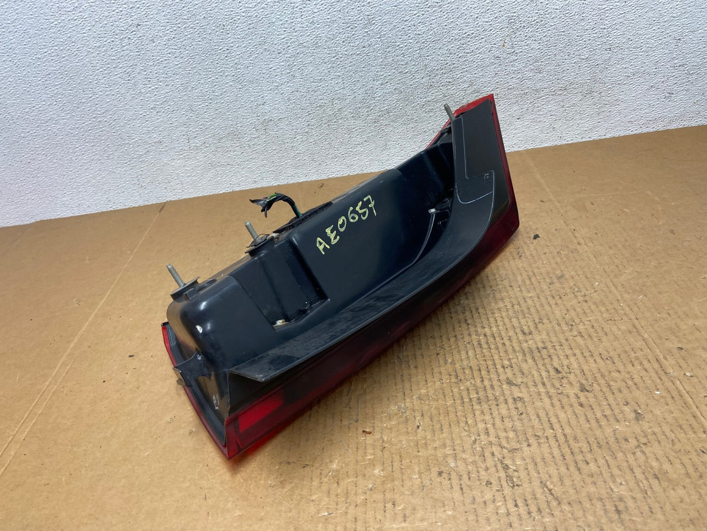 2008 to 2013 Cadillac CTS Right Passenger Side Led Side Tail light AE0657 LK4