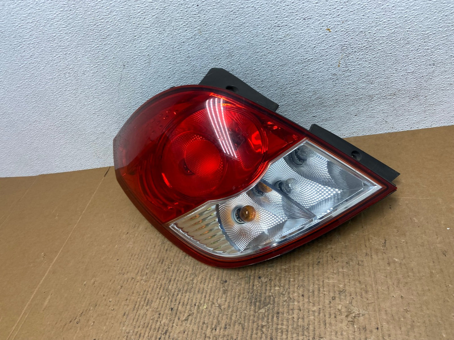 2008 2009 2010 Saturn Vue Left Driver Lh Tail Light Side AE1529 LK1