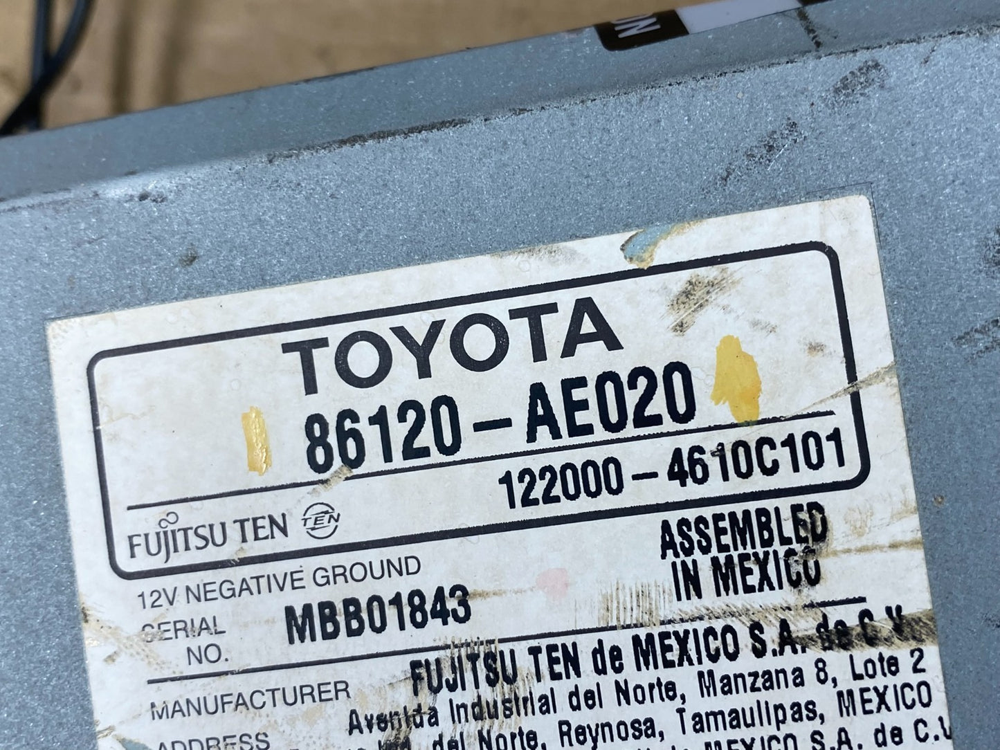 2004 to 2010 Toyota Sienna AM FM CD WMA Mp3 Radio Receiver Z7532 DG6