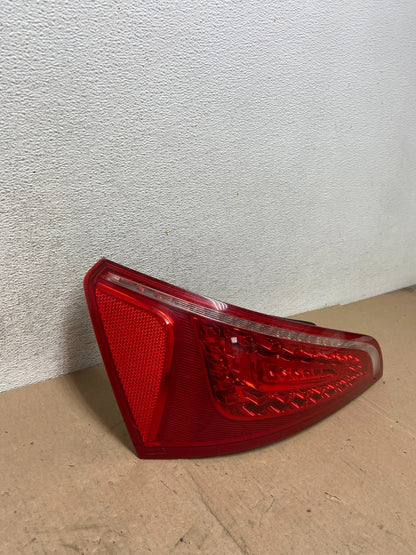 2009 to 2012 Audi Q5 Left Driver LH Side Tail light AG4711 GD2