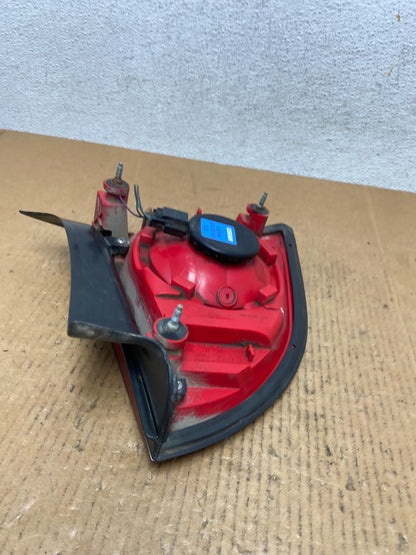 2008 - 2012 Chevrolet Malibu Right Passenger RH Side Tail Light AE0412 LK5
