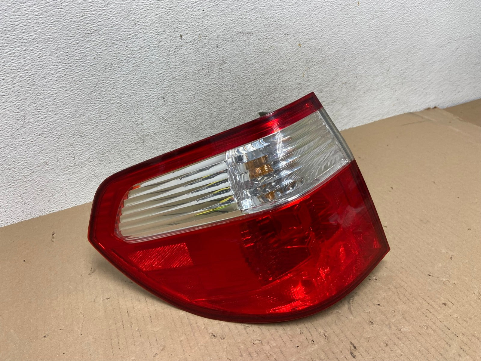 2005 2006 2007 Honda Odyssey Left Driver LH Side Tail Light DEPO AE7311 LK2