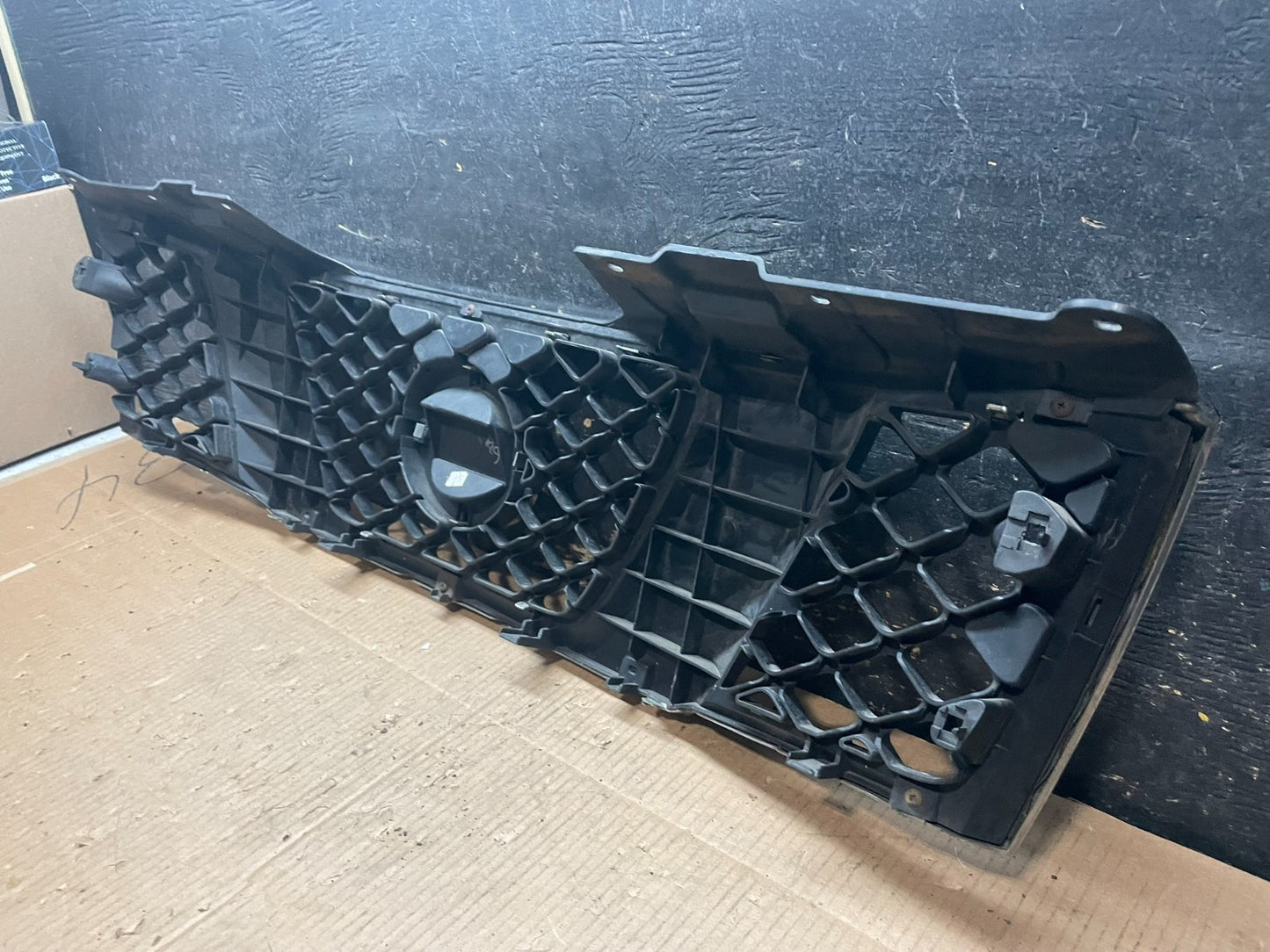 2005 2006 2007 Nissan Pathfinder Chrome Front Upper Grill Grille OEM Y1888 DG5