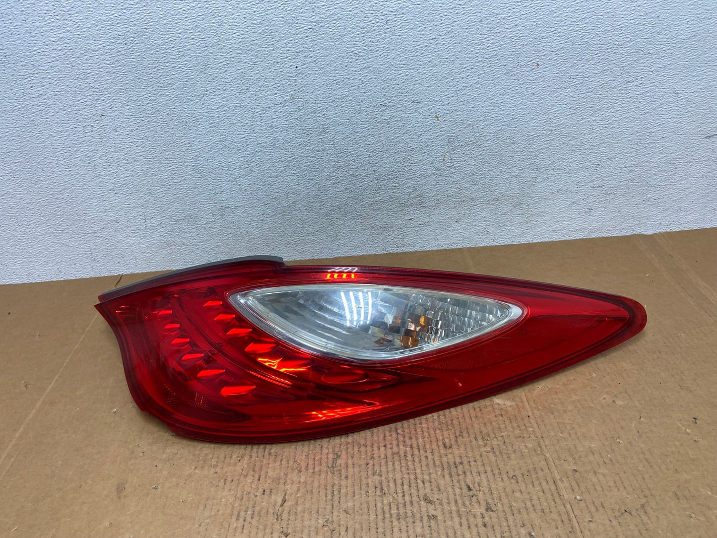 2007 to 2008 Toyota Solara Right Passenger RH Side Tail Light AE1161 LK0