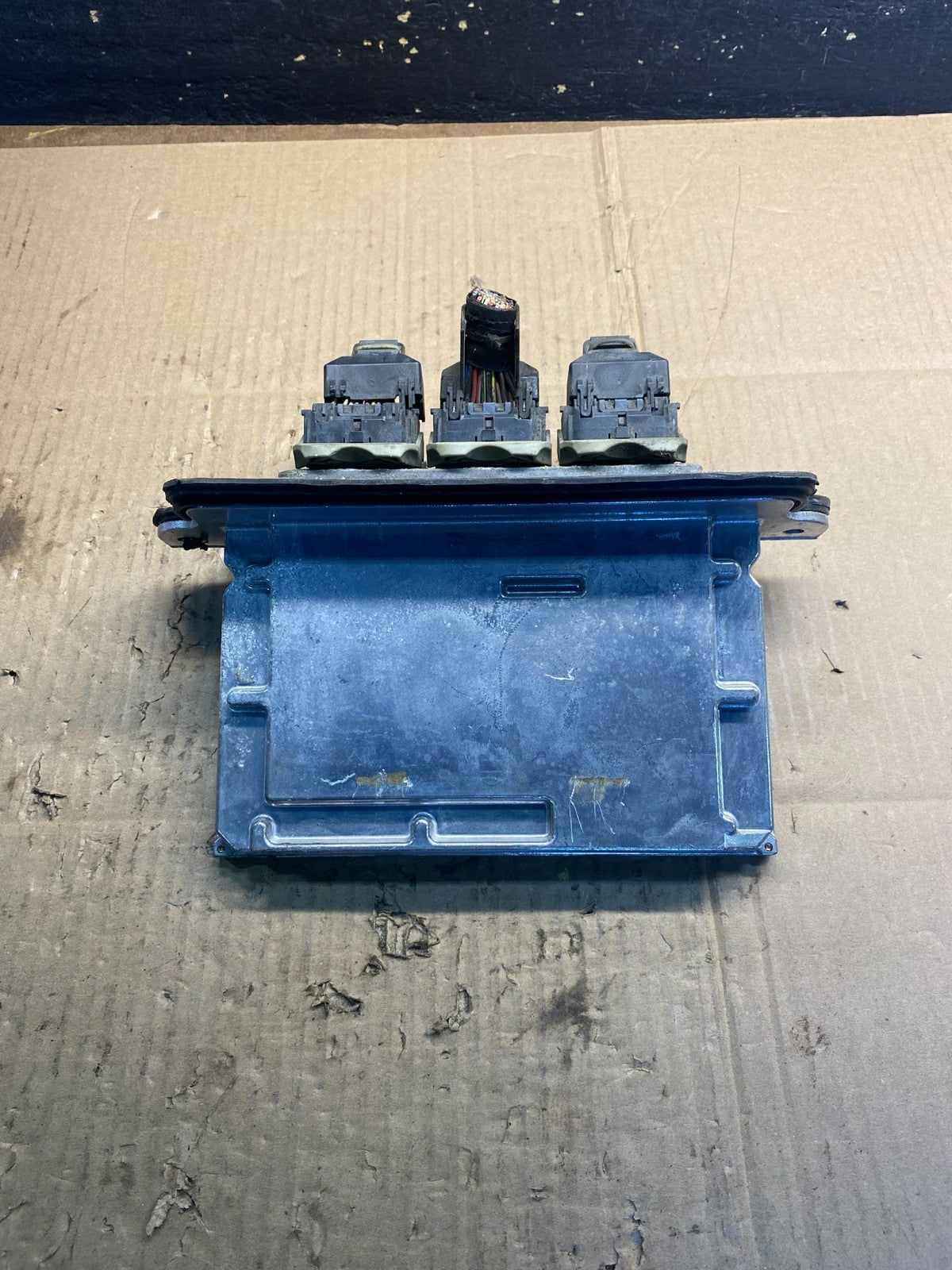 2005 Ford Explorer 4.0L Engine Control Computer 5l2a-12a650-kb AA7477 DG0