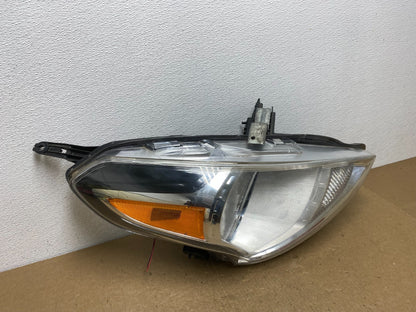2015 to 2019 Nissan Versa Headlight Right Passenger RH Side Oem AC1024 DW2