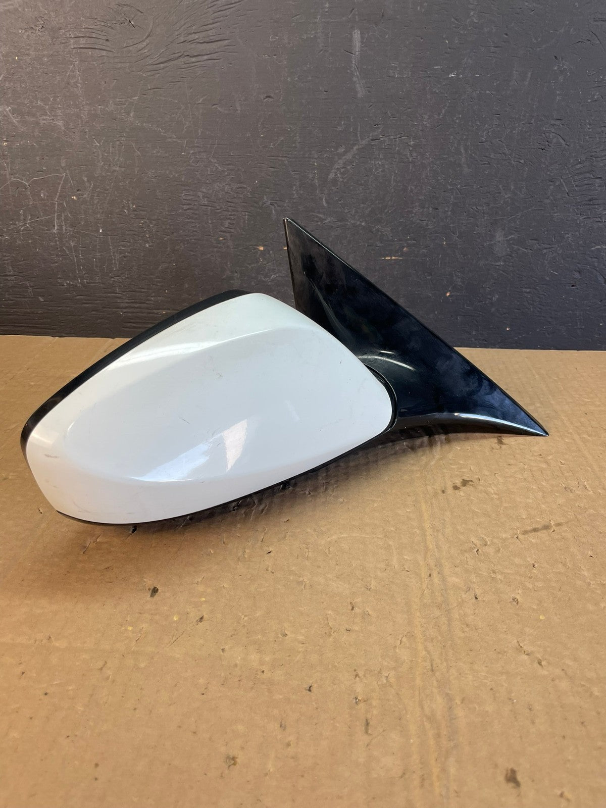 2012 to 2017 Hyundai Veloster Right Passenger RH View Door Mirror AC9883 LK1