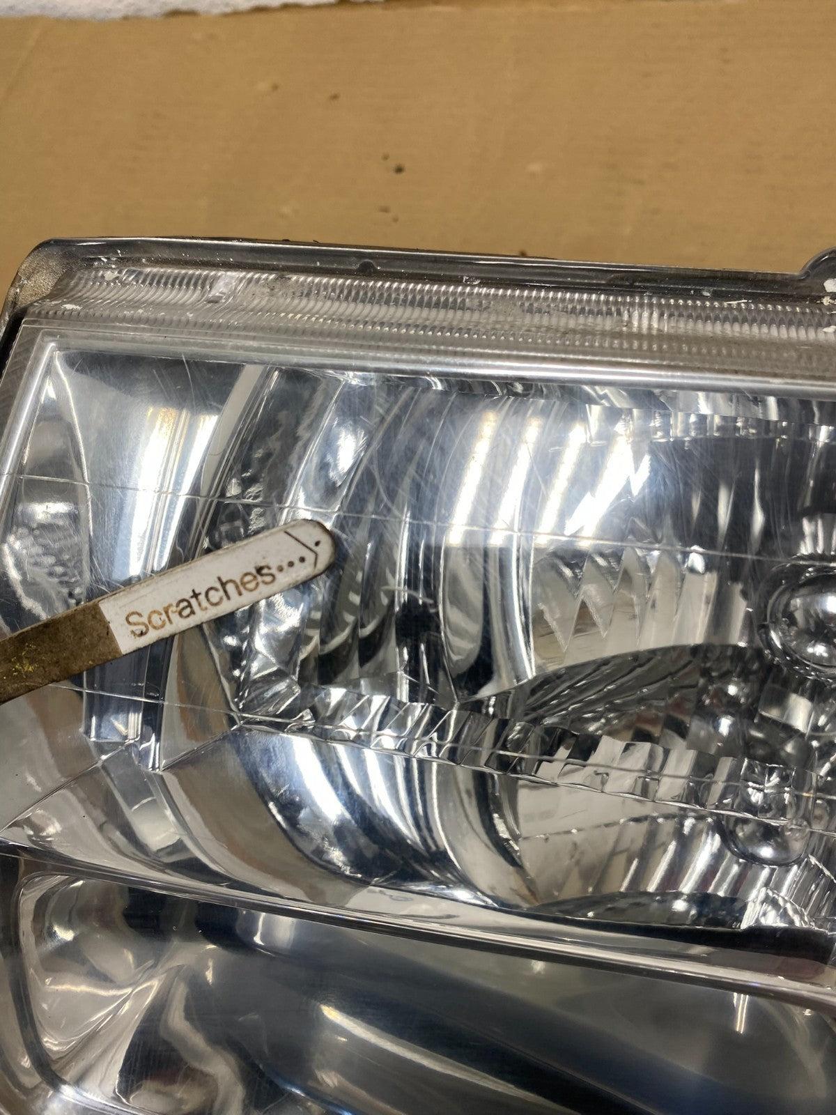 2001 to 2003 Infiniti QX4 Xenon HID Driver Left LH Side Headlight AG9334 DW3