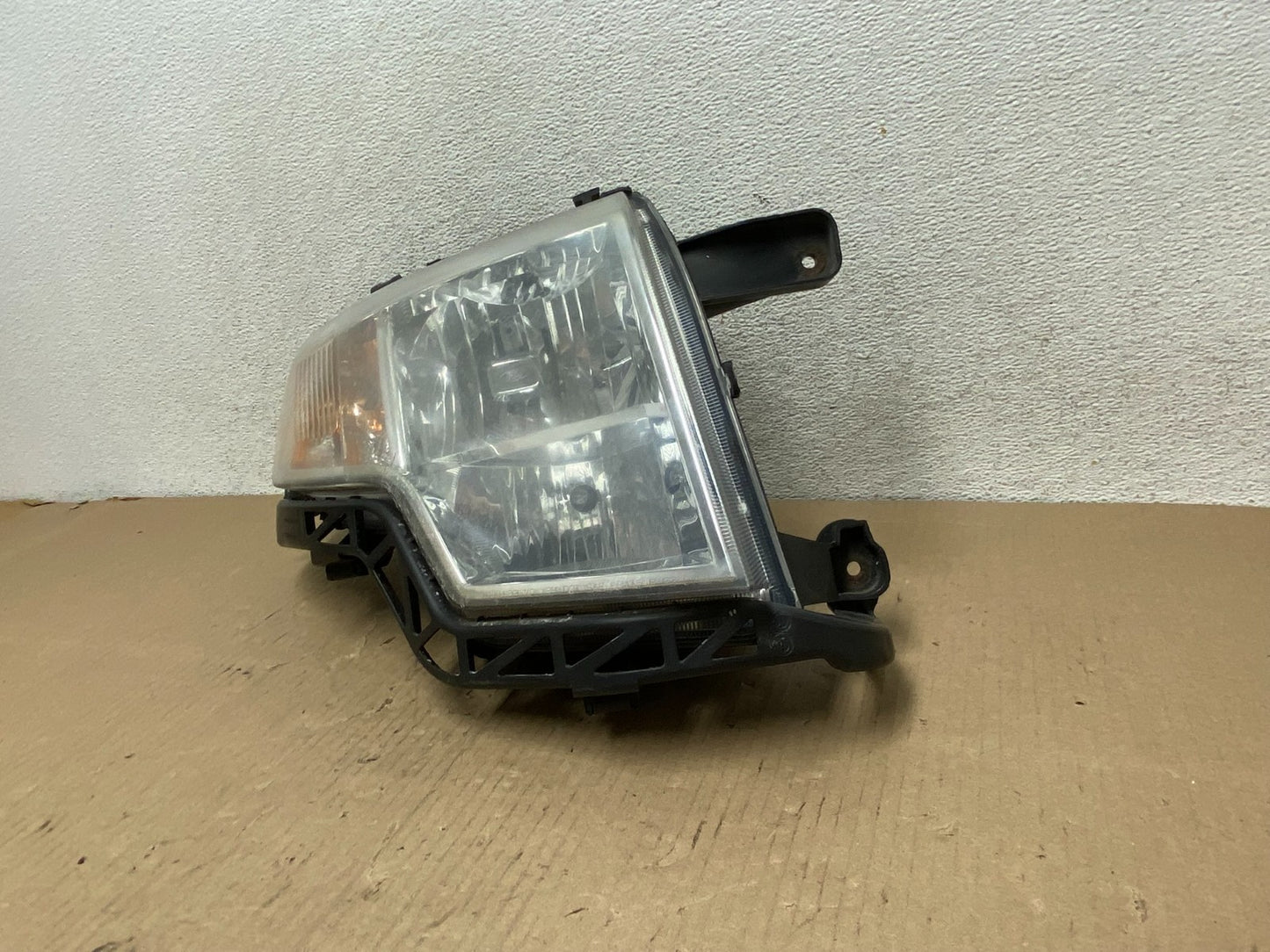2007 to 2010 Ford Edge Right Passenger RH Halogen Headlight AG7964 DW2