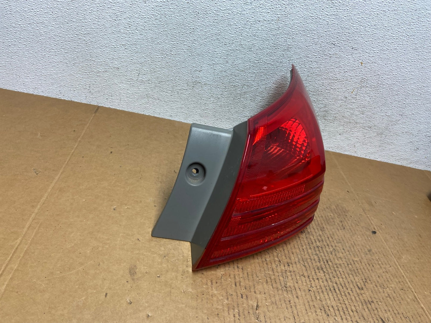 2008 to 2015 Nissan Rogue Right Passenger Rh Side Tail Light AE0396 LK2