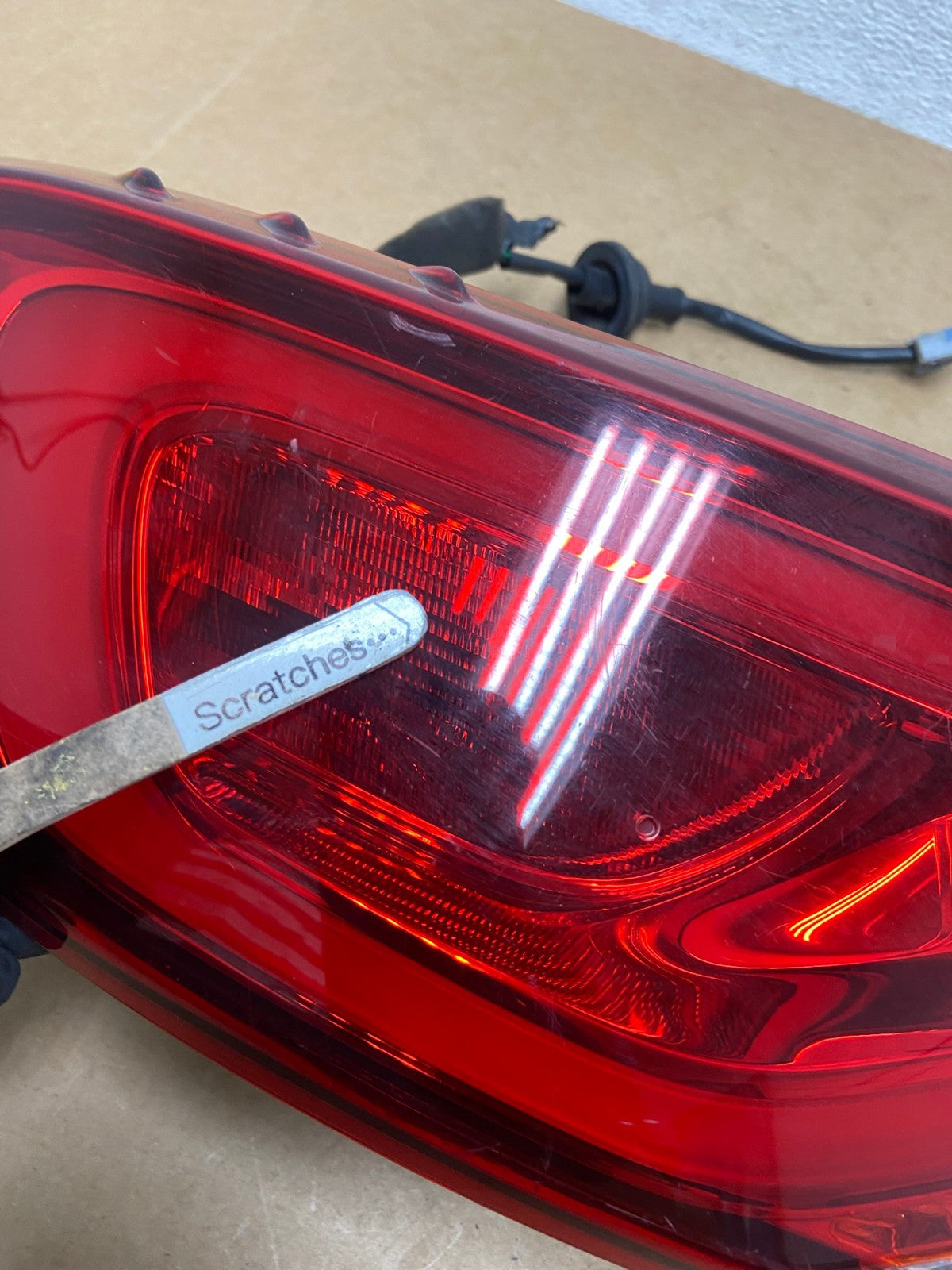 2015 2016 2017 Chrysler 200 Sedan Left Driver LH Side Tail Light AE2977 LK3