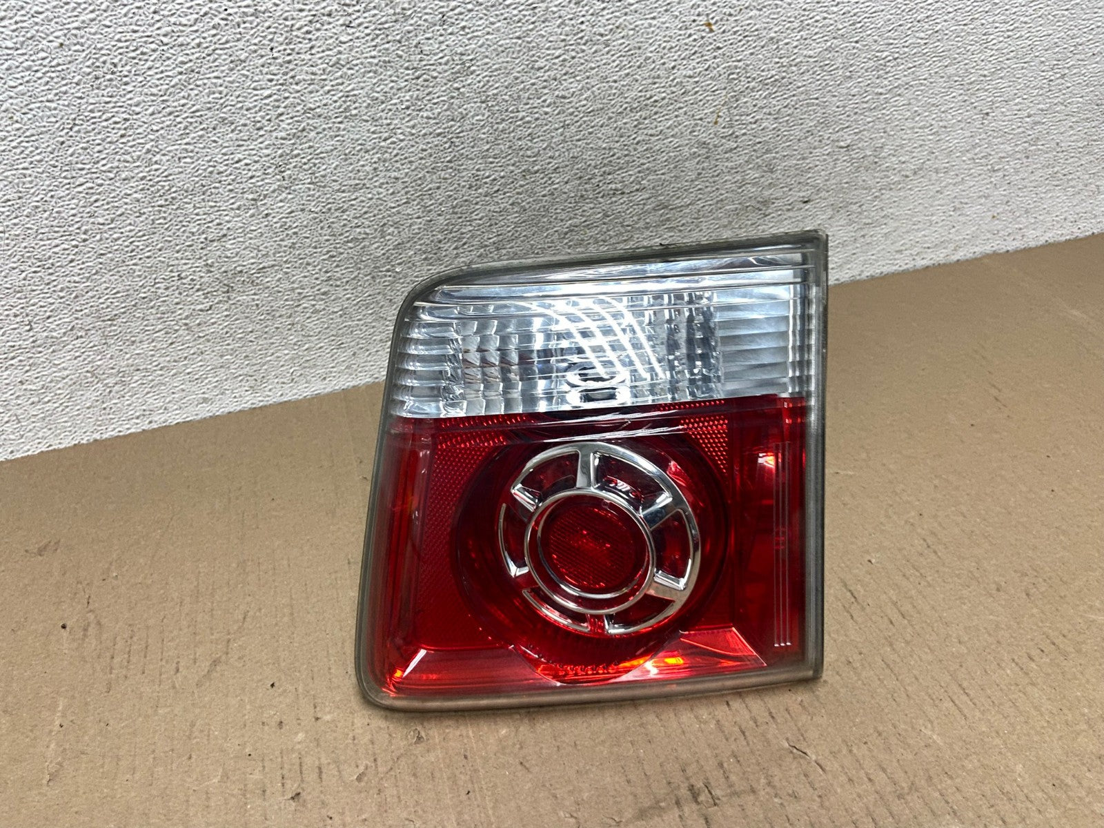 2007 to 2012 GMC Acadia Right Passenger Rh Hatch Tail Light Inner AF5822 LK0