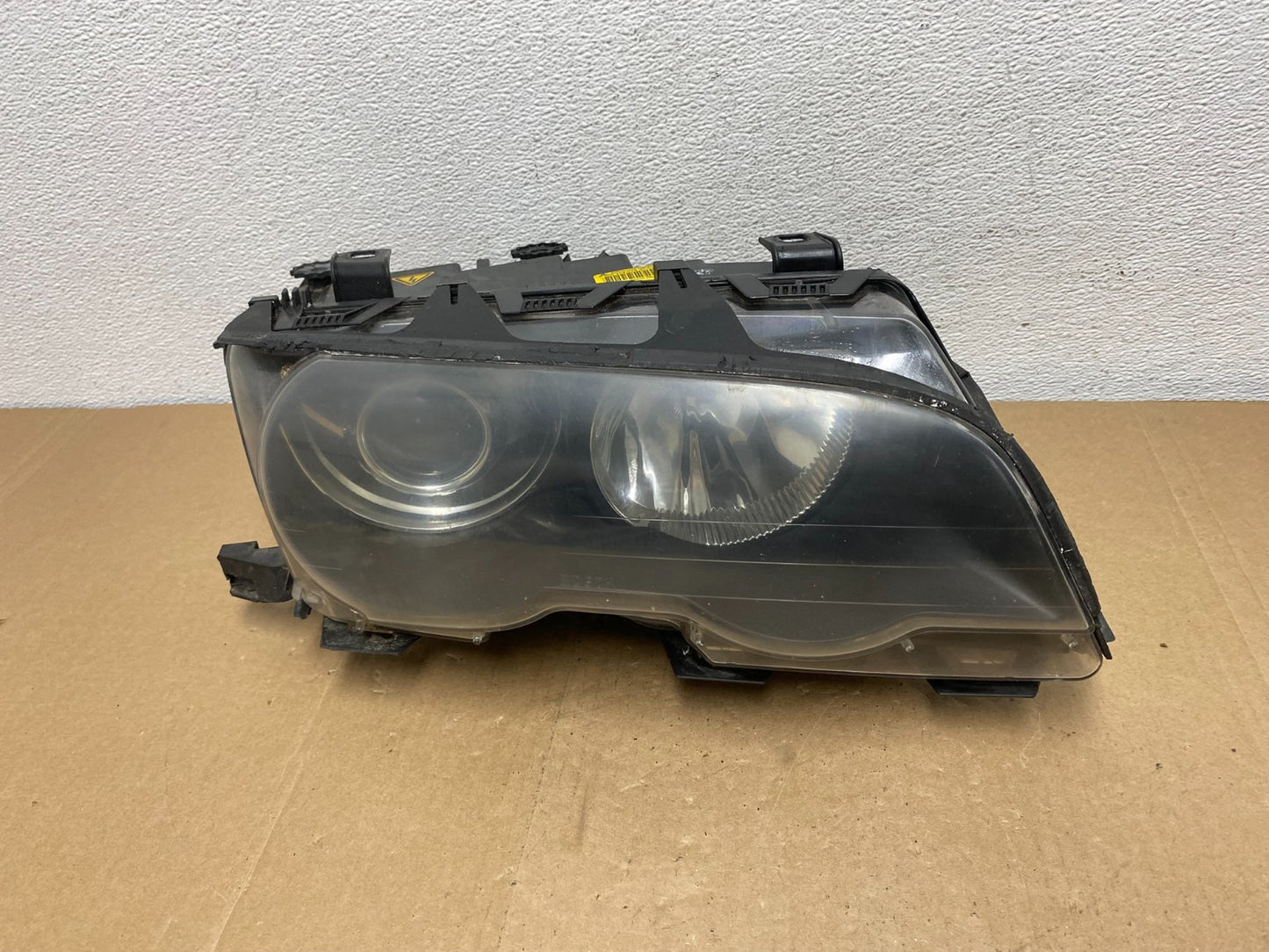 2002 to 2003 BMW 325Ci 330Ci E46 Coupe Right Passenger Xenon Headlight AC5634 DW0