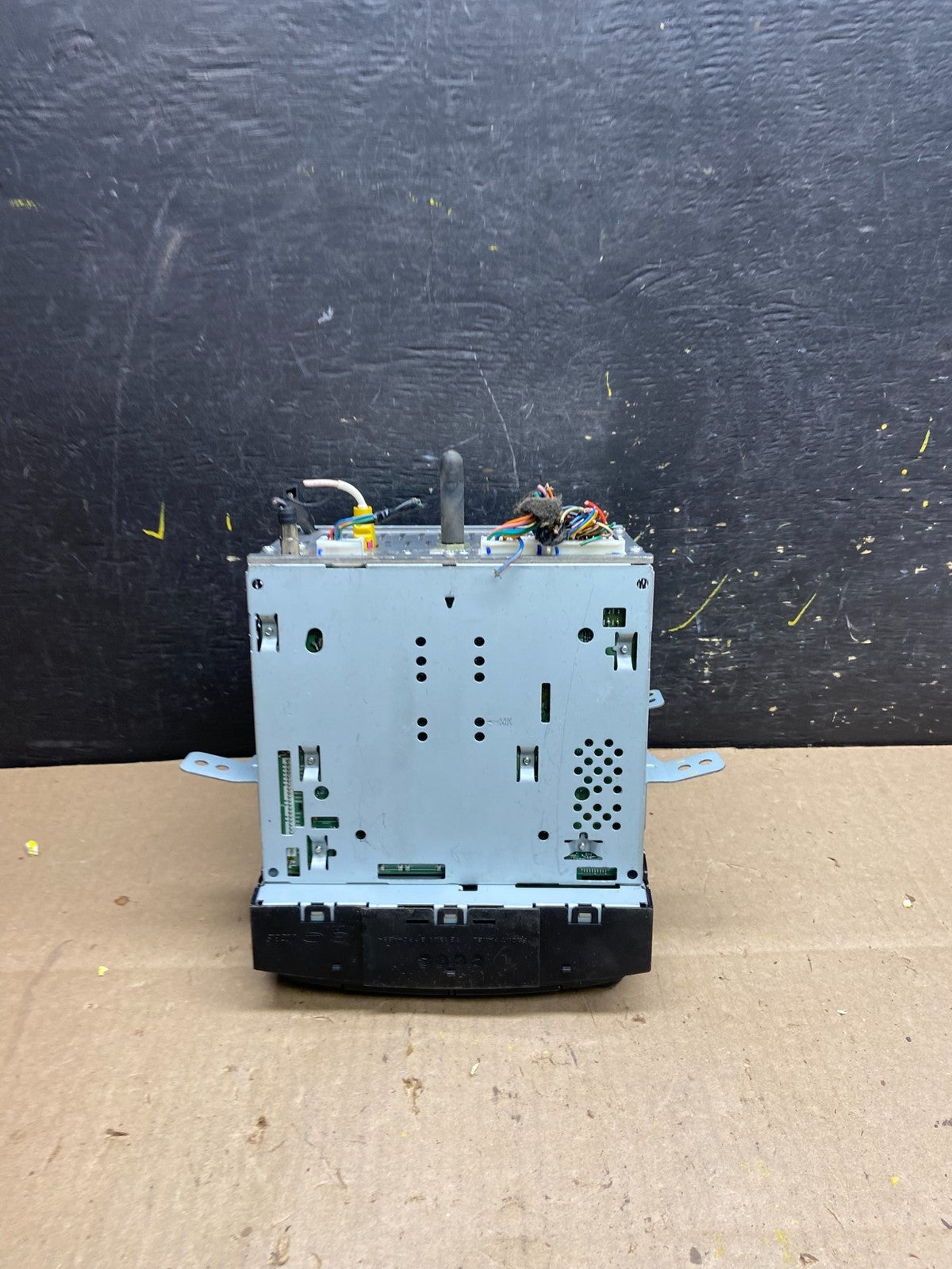 2012 to 2014 Hyundai Sonata Radio CD Player Screen Display Oem U4646 DG4