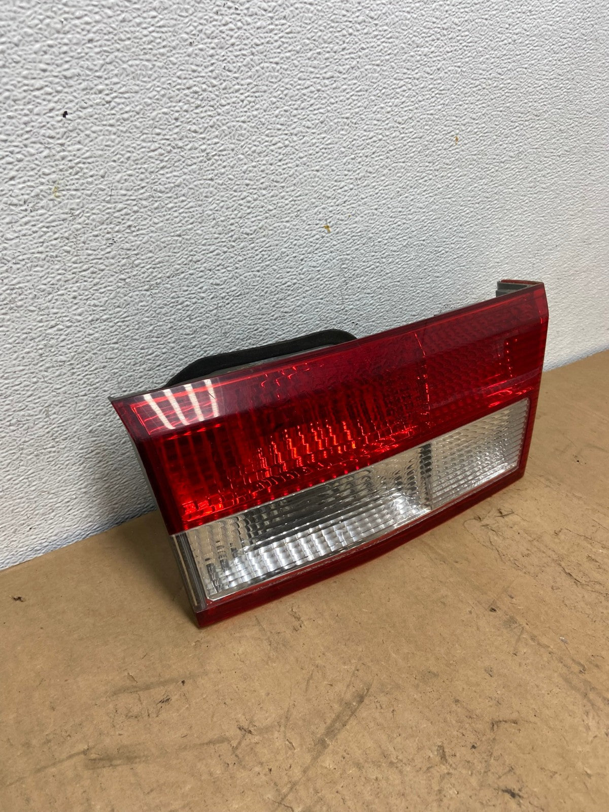 2003-2004 Honda Accord Sedan Left Driver LH Inner Tail Light AD1231 LK2