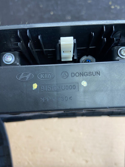 2011 to 2013 Kia Sorento Center Radio Climate Control Clock Trim af2525 DG5