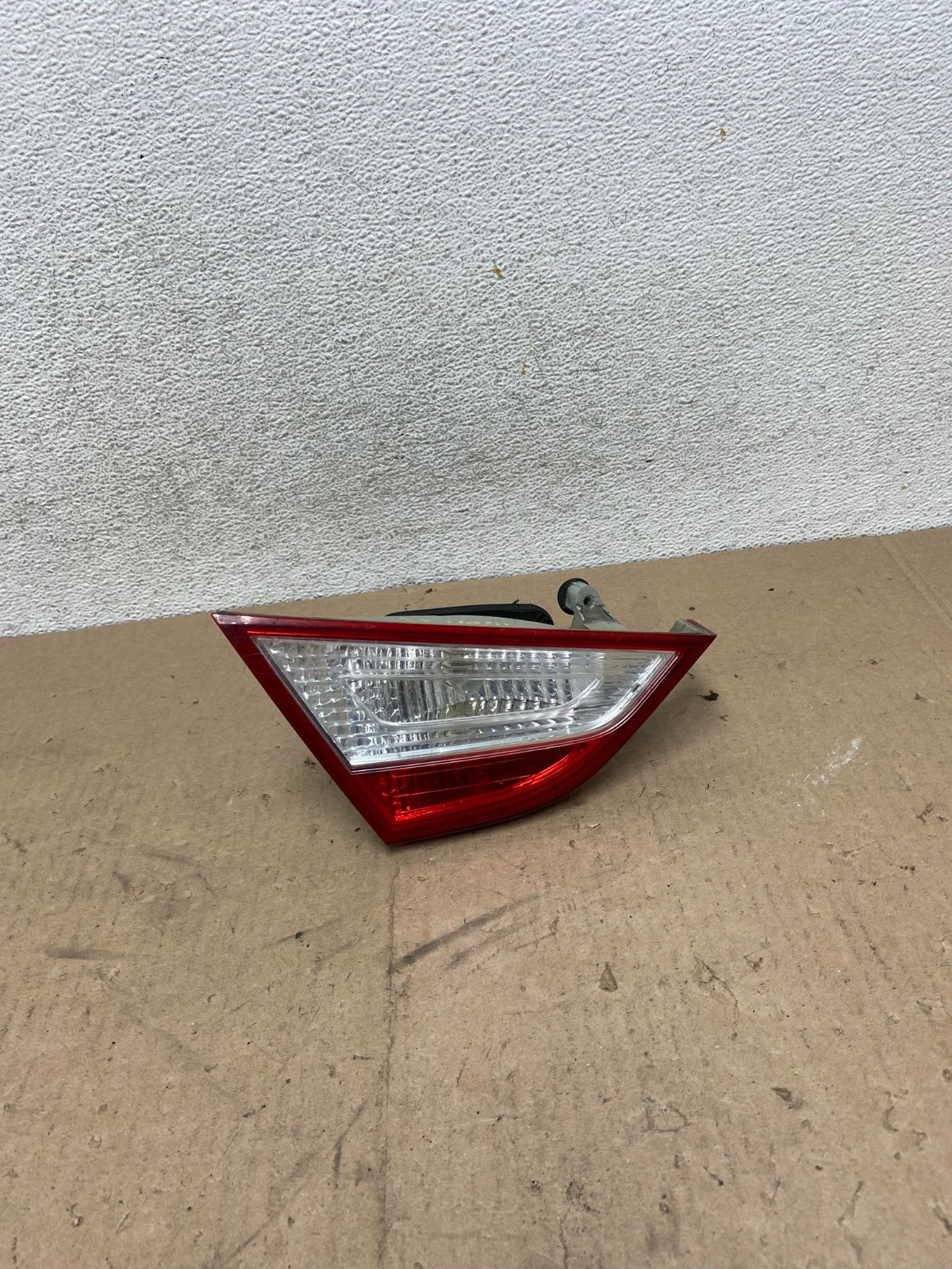 2011 2012 2013 2014 Hyundai Sonata Left Driver Inner Tail Light AG4864 LK0