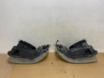 2005 - 2007 Ford Escape Headlights Left+Right Halogen AH4040 DW11