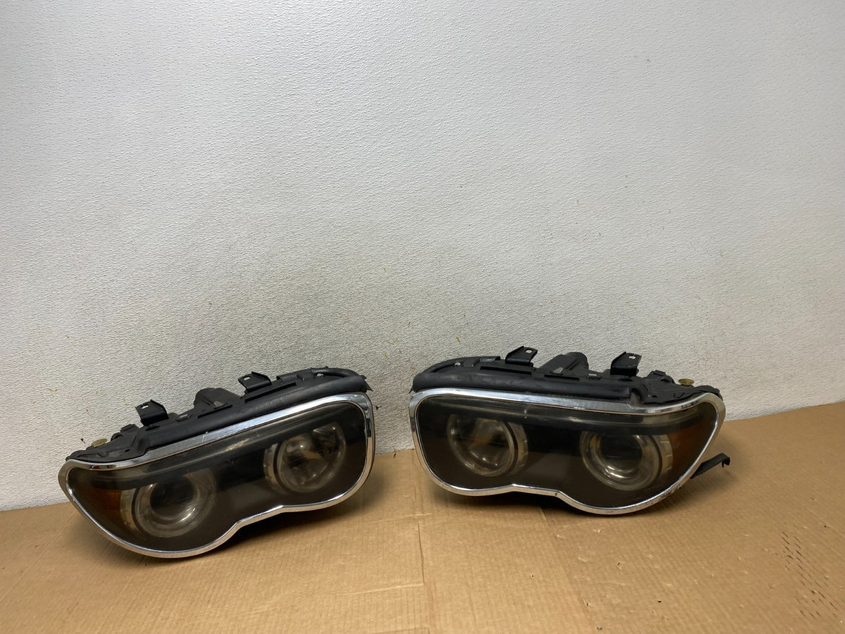 2002 to 2005 BMW 7 Series 745i Xenon Left+Right Headlights AI6877 DW0