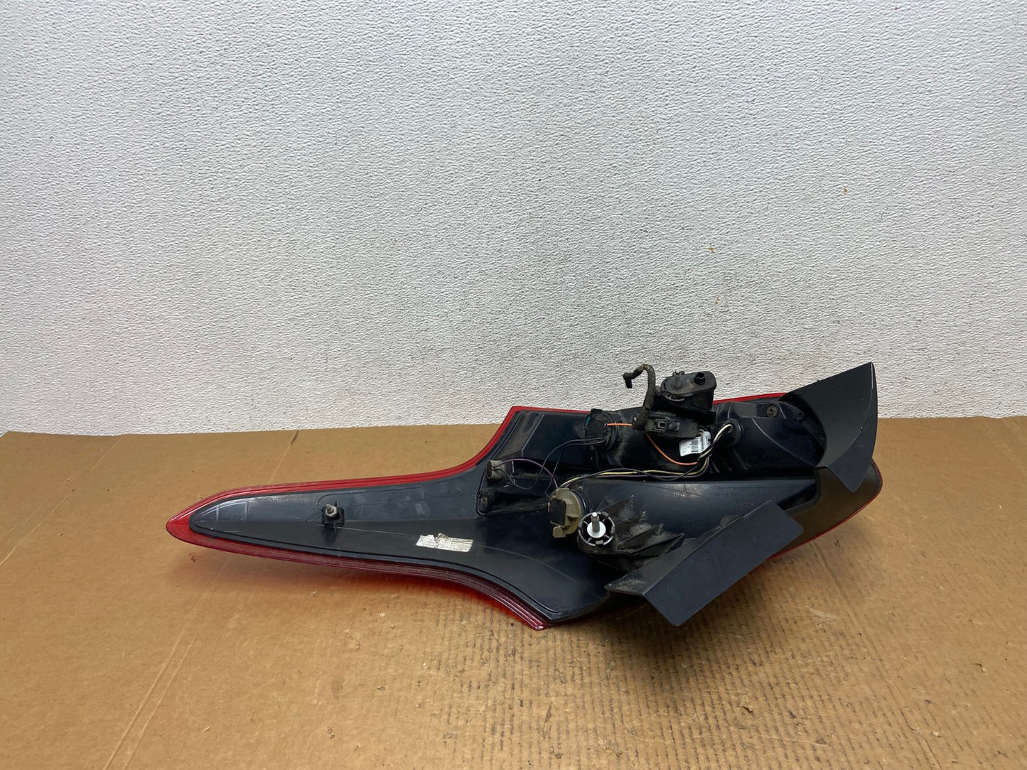 2015 to 2018 Ford Focus Tail Light Hatchback Left Driver LH Side AE1345 LK3