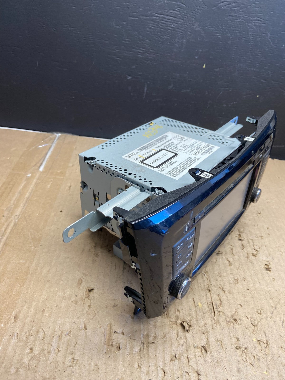 2014 2015 2016 Nissan Rogue OEM 28185-1VX0A Radio Receiver AM FM CD AB5748 DG2