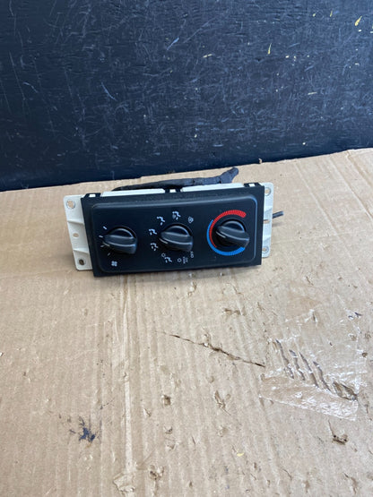 1998 to 2001 Dodge Ram 1500 Temperature Climate Control Heat AC Heater AE1848 DG1