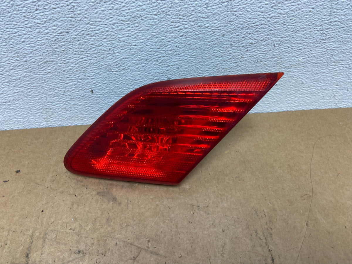 2003 to 2004 Toyota Avalon Right Passenger RH Inner Tail Light AC3390 LK0