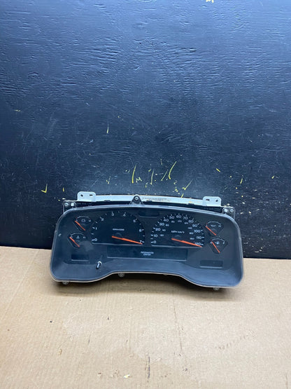 2004 Dodge Dakota Instrument Speedometer Gauge Cluster OEM Z4113 DG0