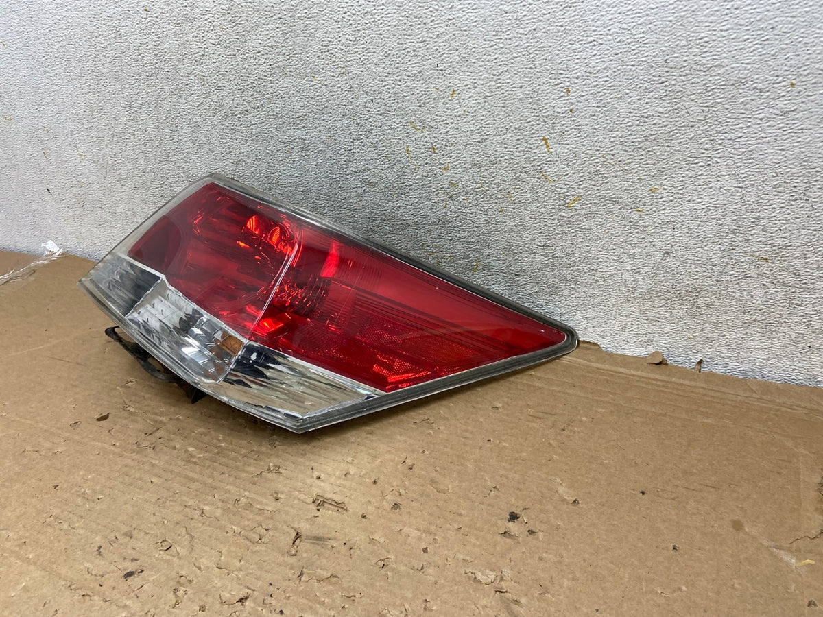 2008 to 2012 Honda Accord Sedan Tail light Right Passenger RH DEPO AH8970 LK2