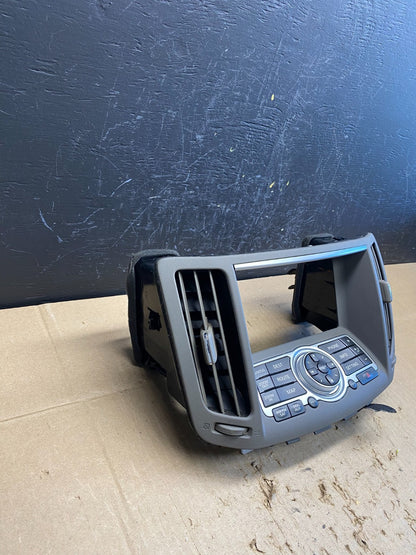 2007 - 2008 Infiniti G35 EX35 Radio Player Screen Panel Bezel AC4763 DG2