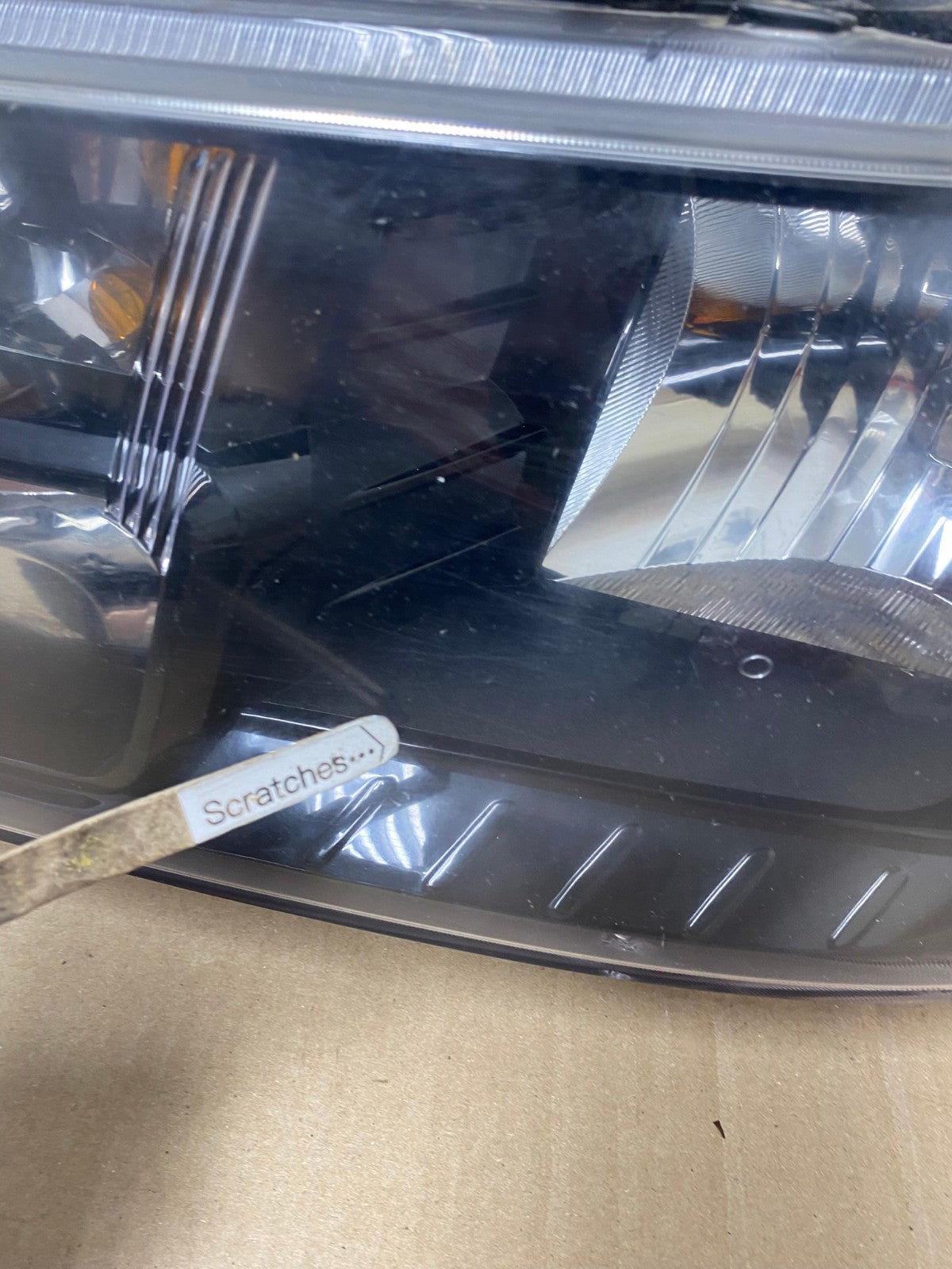 2009 to 2017 Dodge Journey Headlights Left+Right Set Halogen AE9500 LK4