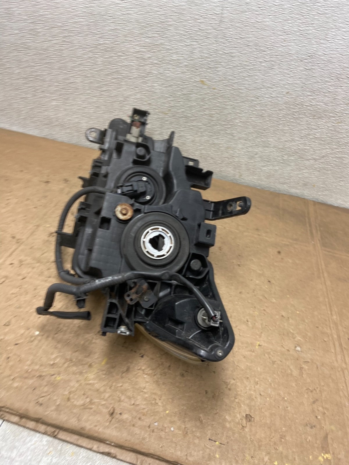 2011 to 2014 Nissan Murano Headlight Right Passenger Rh Oem Halogen Y8332 DW6