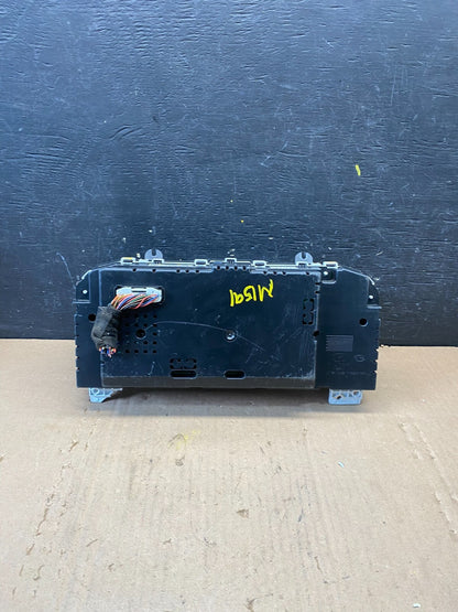 2014 2015 2016 Hyundai Equus Speedometer Cluster Gauge M1591 DG4