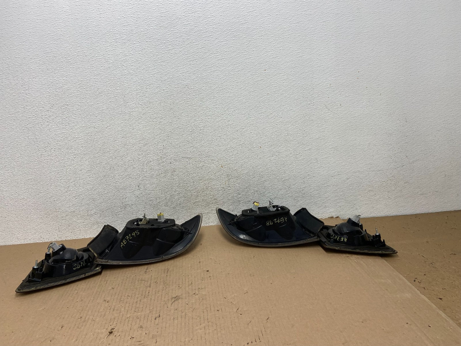 Sedan 2007 2008 2009 Mazda 3 Left+Right Side Tail Lights AE7298 DW8