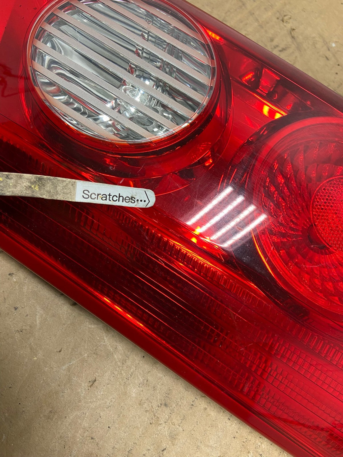 2006 - 2010 Toyota Sienna Left Driver Lh Side Inner Tail Light AD0603 LK3