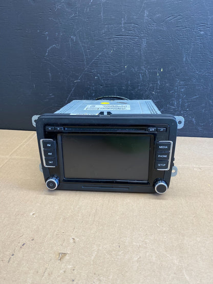 2010 to 2017 Volkswagen Passat Jetta Radio CD Player Screen Navigation AB9189 DG0