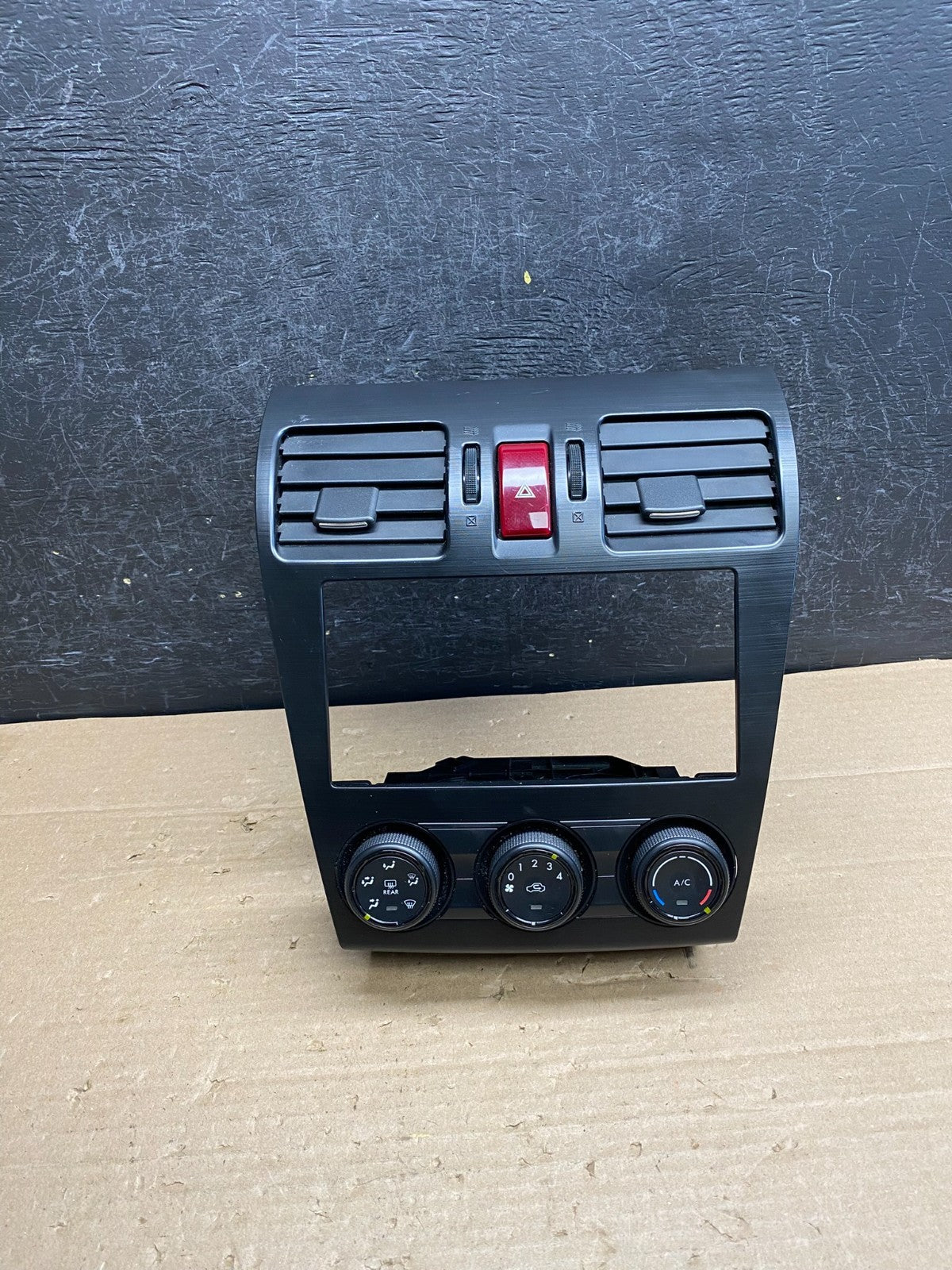 2012 to 2014 Subaru Impreza Control Climate Radio Panel Bezel Trim AG6417 DG0