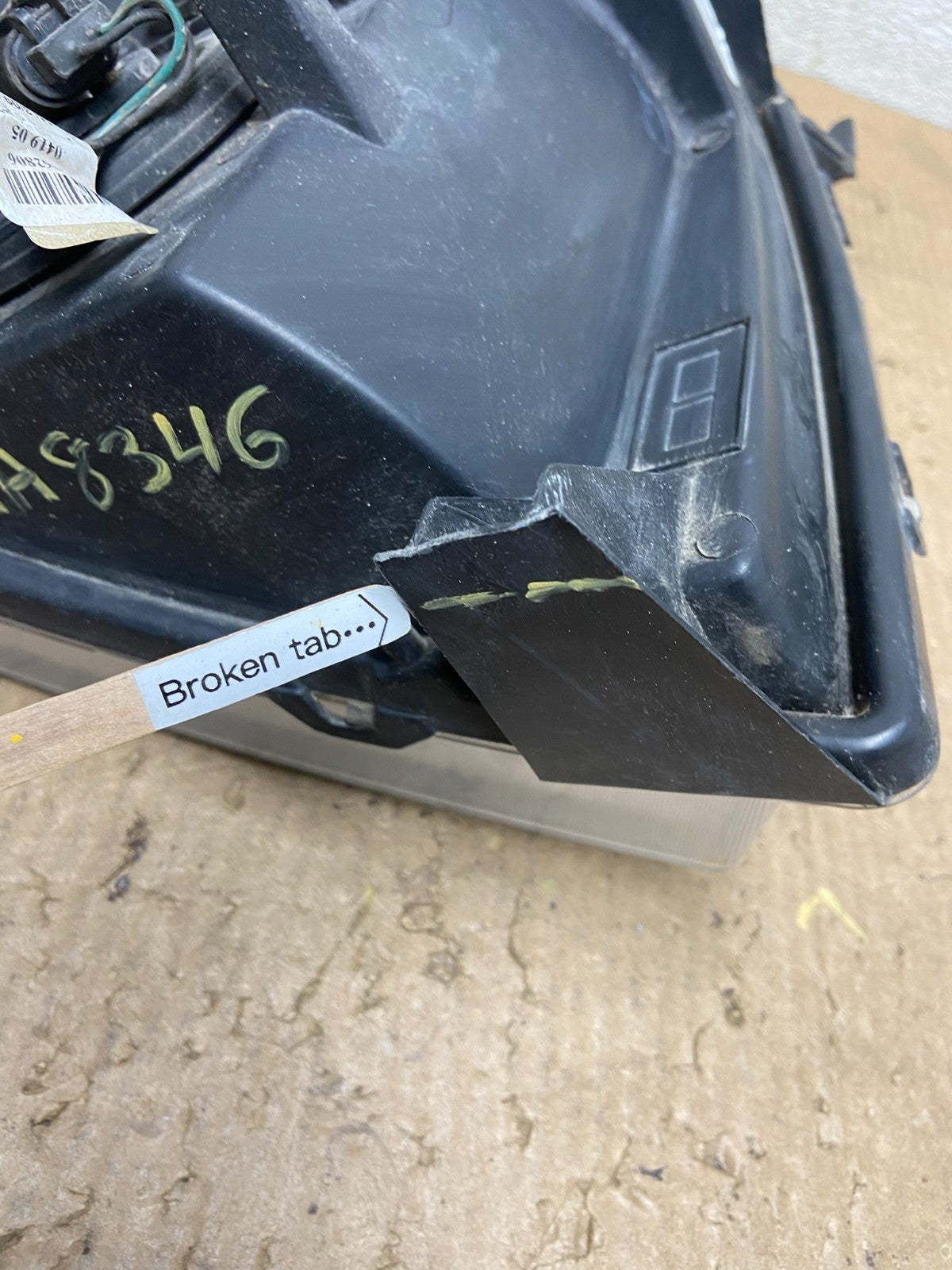 2007 to 2014 Chevrolet Silverado Left Driver Lh Side Headlight Oem AA8346 DW5