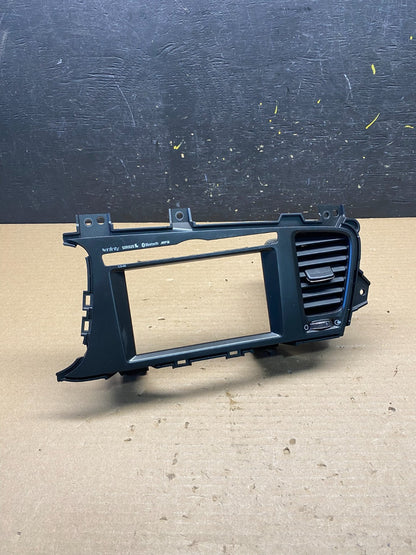 2011 2012 2013 Kia Optima Front  Dash Radio Bezel Trim Air Vent OEM S2745 DG0