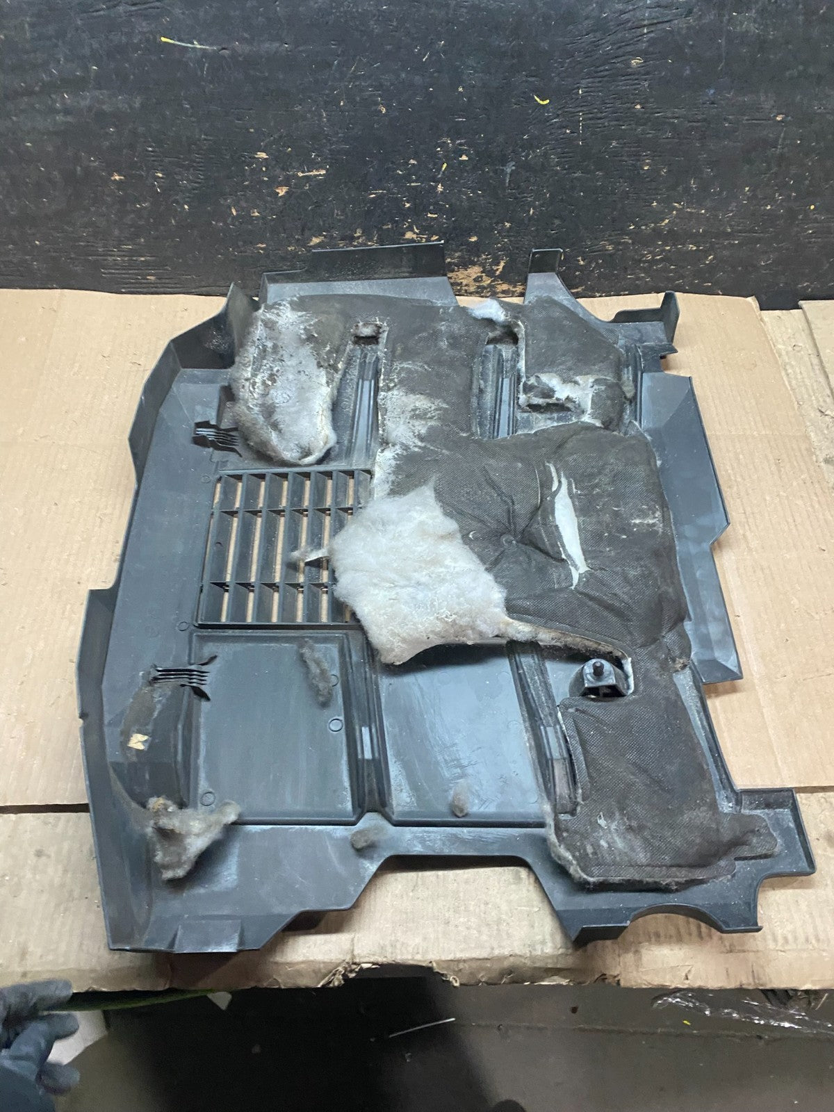 2011 to 2013 Subaru Legacy Outback Engine Motor Cover W4853 DG7