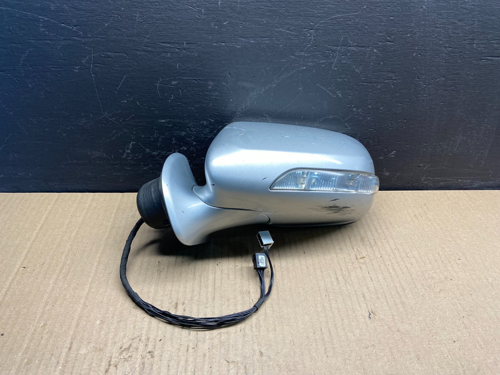 2007-2009 Mercedes E-Class Left Driver Lh Side Mirror Turn Signal AC0515 MS0